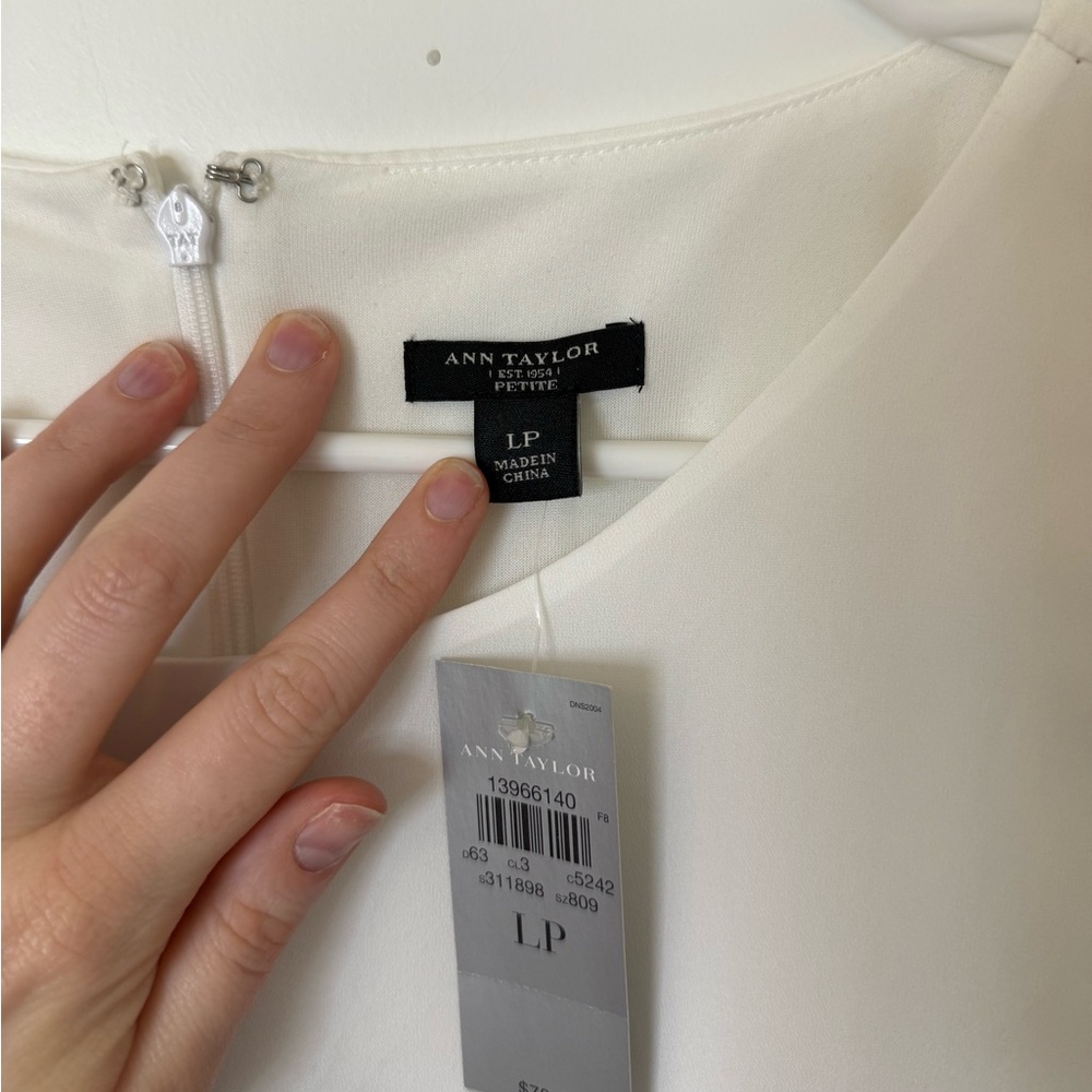 Ann Taylor Violet Detailed Sleeveless Top - Picture 2 of 4